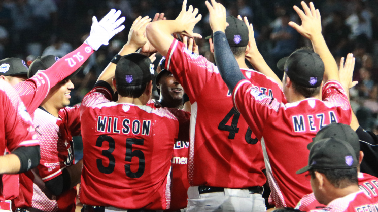 Guerreros toma ventaja en la Serie del Rey 