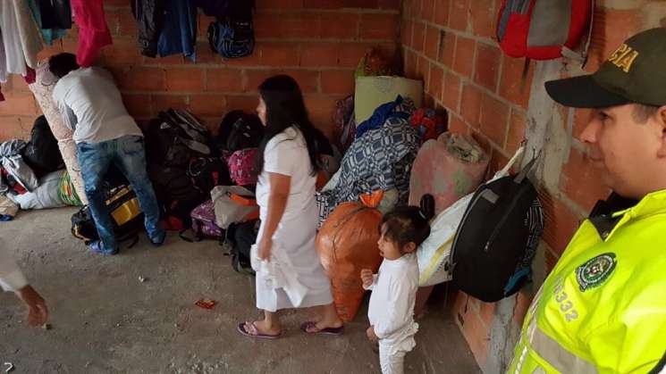 DIF brinda atención a niños y adultos rescatados en hacinamiento