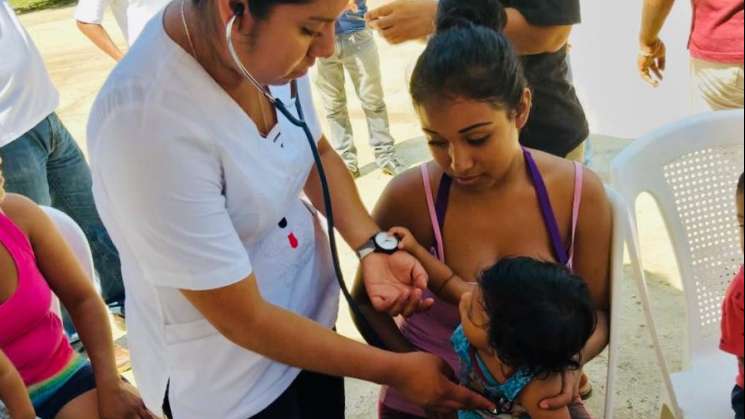 Sedesoh brinda atención a población afectada por lluvias