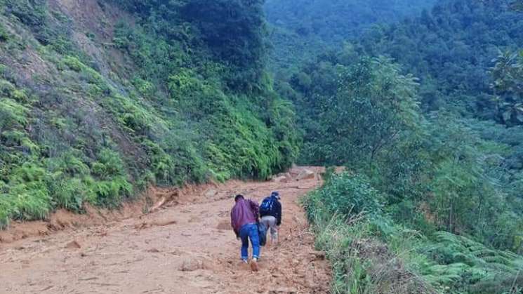 Comunidades de la sierra norte sin ayuda, tras lluvias intensas