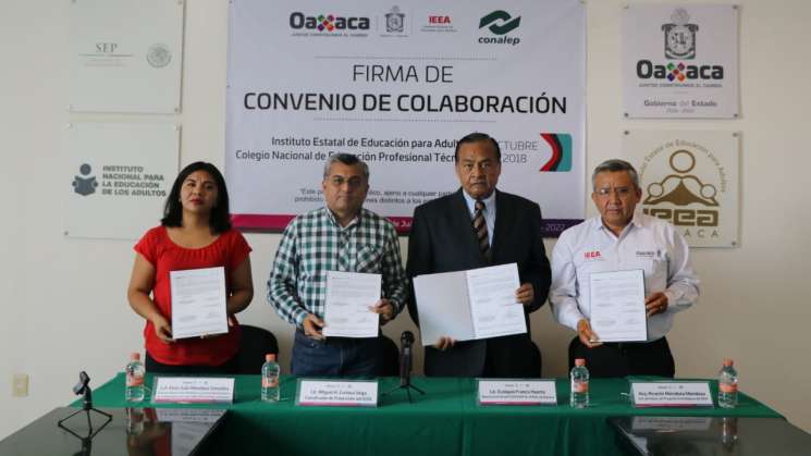 El IEEA y Conalep juntos por la educación de adultos en Oaxaca