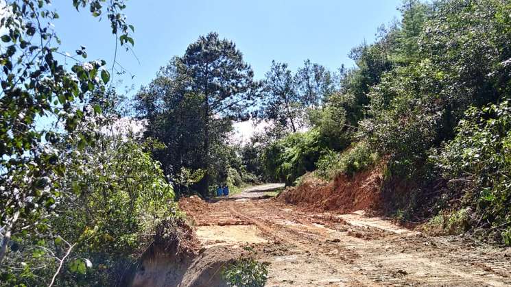 CAO atiende carreteras afectadas por Tormenta Tropical “Vicente