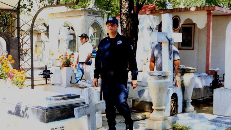 Saldo blanco por festividad de muertos en la capital oaxaqueña 