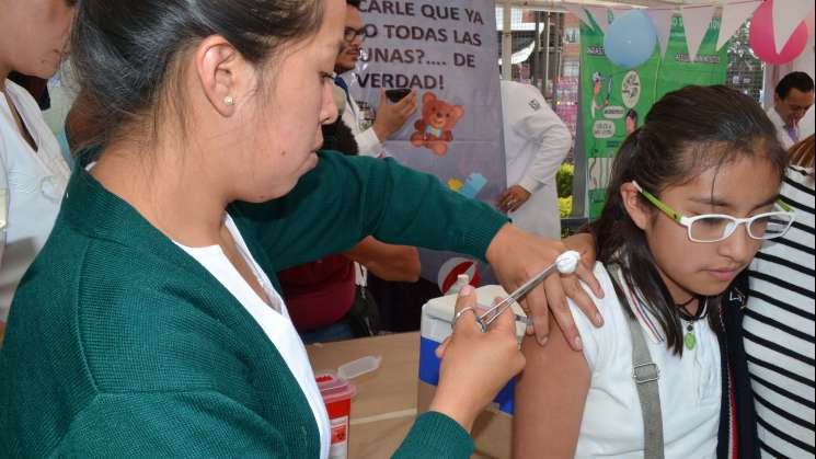 IMSS aplicó 30 mil 952 vacunas en semana nacional de salud