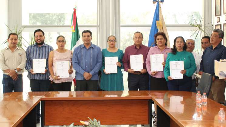 UABJO certificada como institución con académicos de calidad