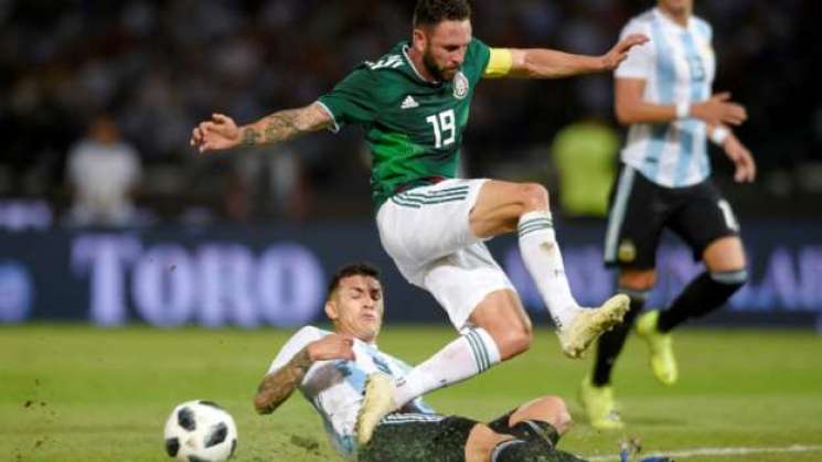 En amistoso, México cae ante Argentina 2-0