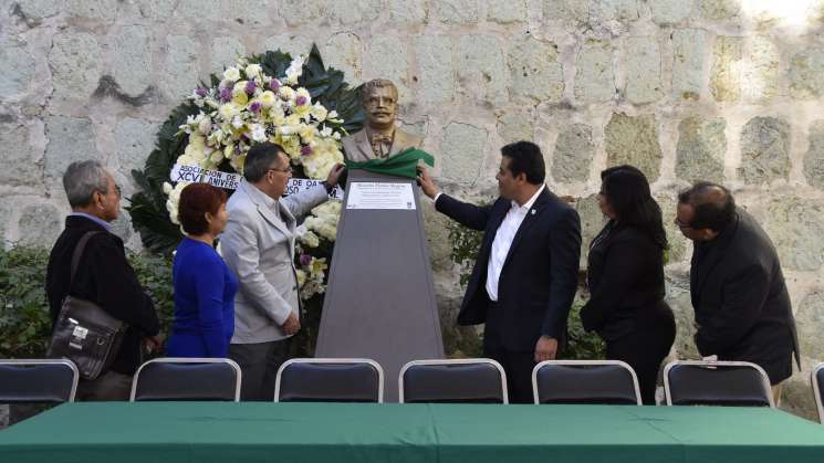 Conmemoran aniversario luctuoso de Ricardo Flores Magón