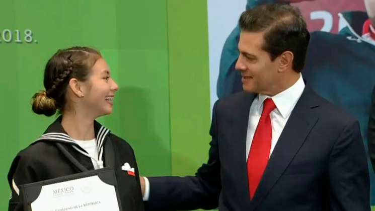 Entrega EPN premios Nacional del deporte