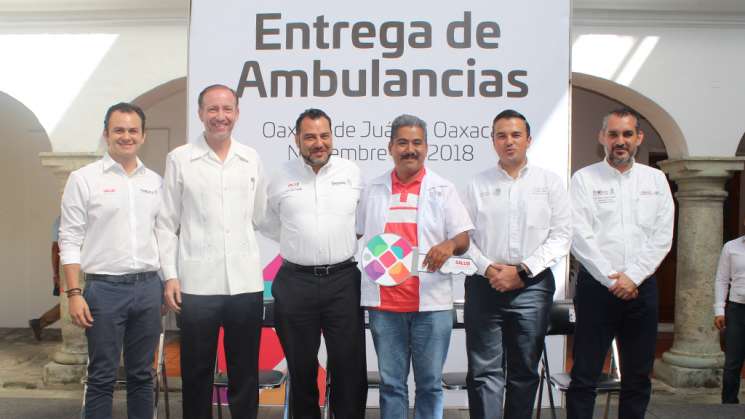 Entrega SSO equipo médico a Casas de Salud en Valles Centrales