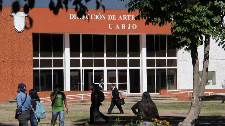 Oferta UABJO 170 espacios para educación superior en 4 facultades