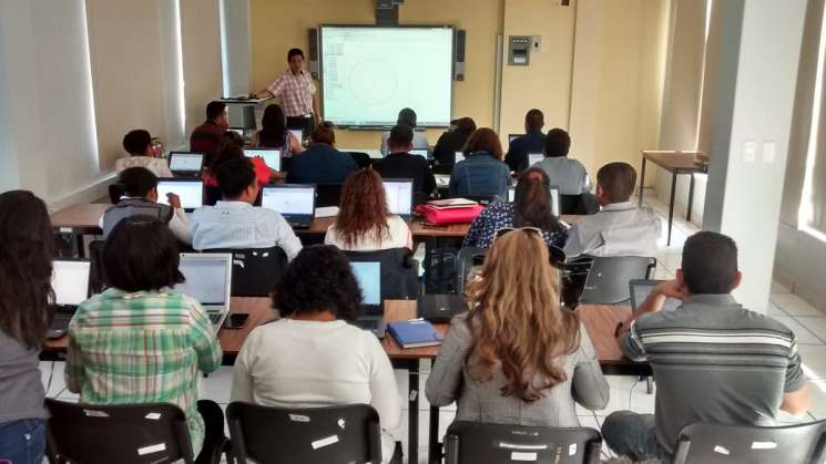 Convoca IEEPO a docentes para cursos sobre tecnologías educativas