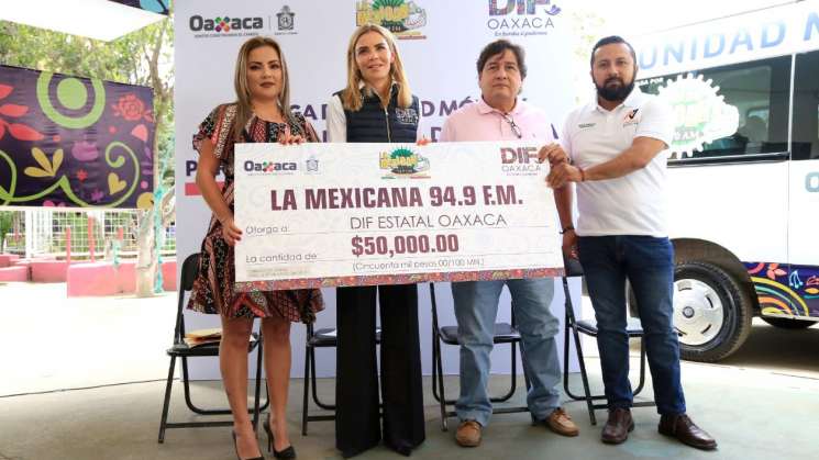 DIF Estatal Oaxaca recibe donación de Unidad Móvil