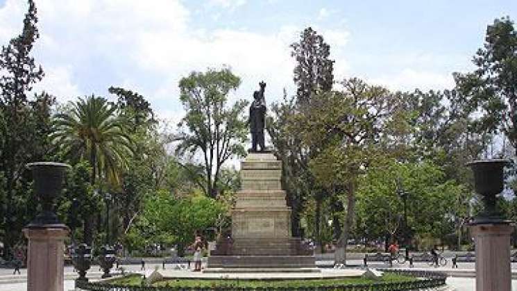 No se permitirá instalación de puestos en el parque El Llano