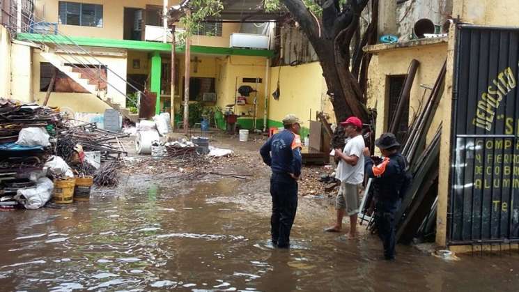 Reanudan clases este lunes 15 en escuelas afectadas por lluvias