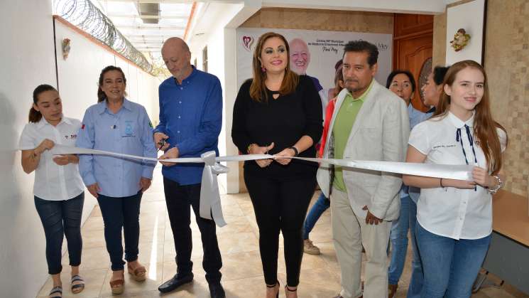  Abren DIF Municipal y René Mey clinica de Medicina Emocional