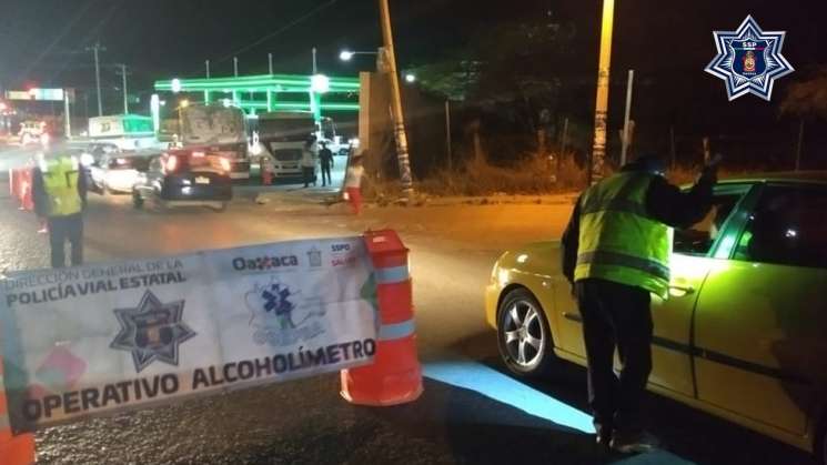 SSPO detiene a 37 personas ebrias en operativo alcoholímetro 