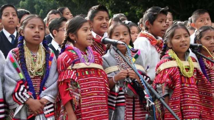 Por discriminación peligra desaparición de 4 lenguas en Oaxaca