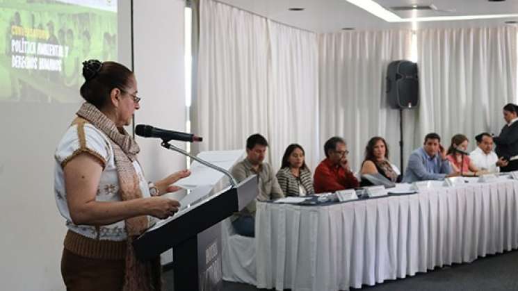 Promueve DDHPO conversatorio “Política Ambiental y DH