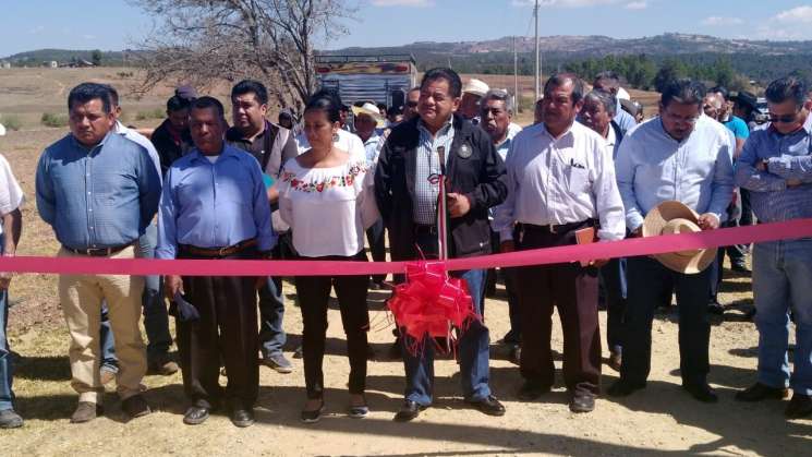 Se amplia red de energía eléctrica en San Pedro Tidaá: SINFRA