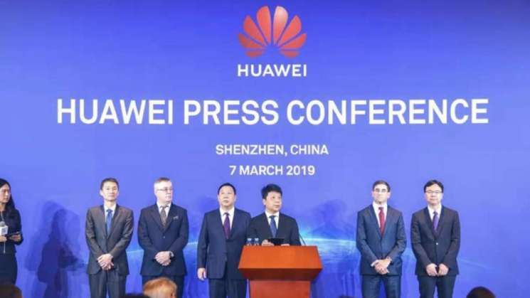 Demanda Huawei a gobierno de EU por prohibición de productos 