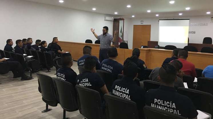 Concluyen policías municipales taller con Agencia Alemana