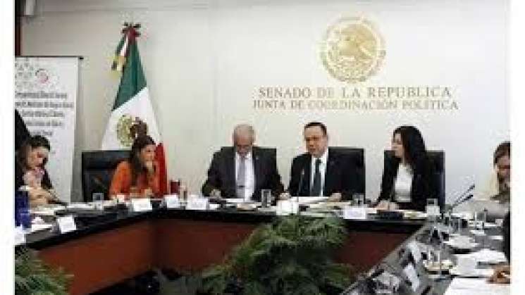  Exhibe IMSS a deudores de cuotas obrero-patronales