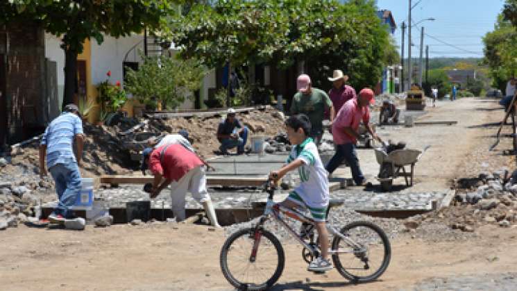  Gobierno de Oaxaca apoya implementación del programa Banobras