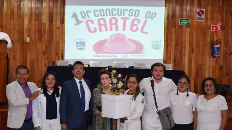 Premian en 1er Concurso de Cartel del Condón en la UABJO   