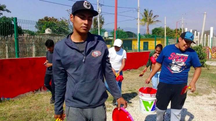 Sigue campaña estatal de embellecimiento de espacios deportivos