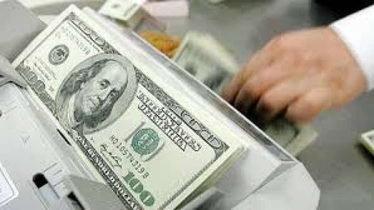 Dolar desciende a 18.84 en ventanillas del AICMX