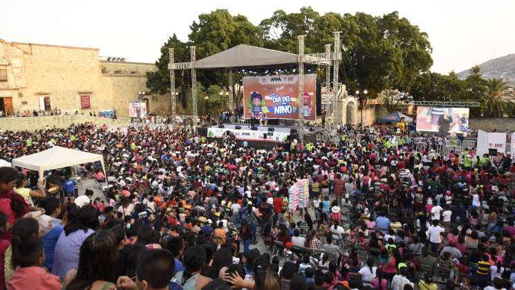 Celebra DIF municipal Festival del Niño 2019 en capital oaxaqueña