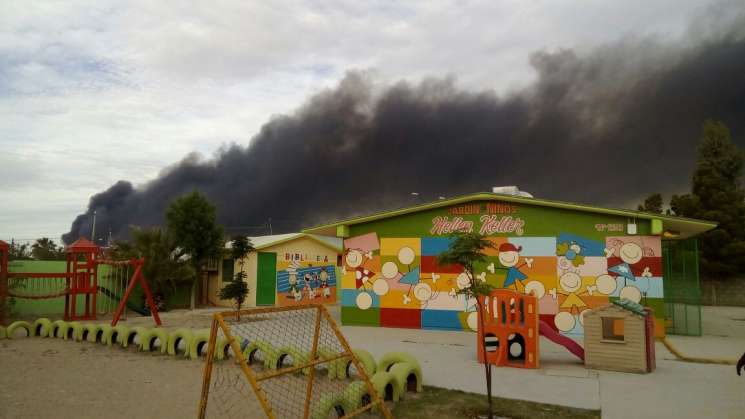 Regresan a clases estudiantes de escuelas afectadas por incendios