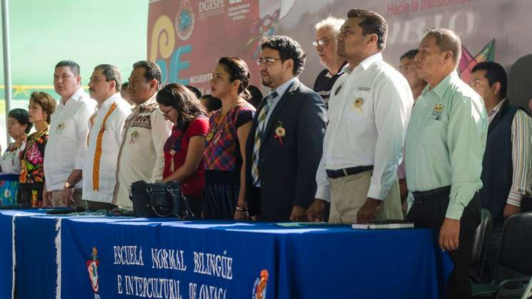 Oaxaca, sede de encuentro de escuelas normales 