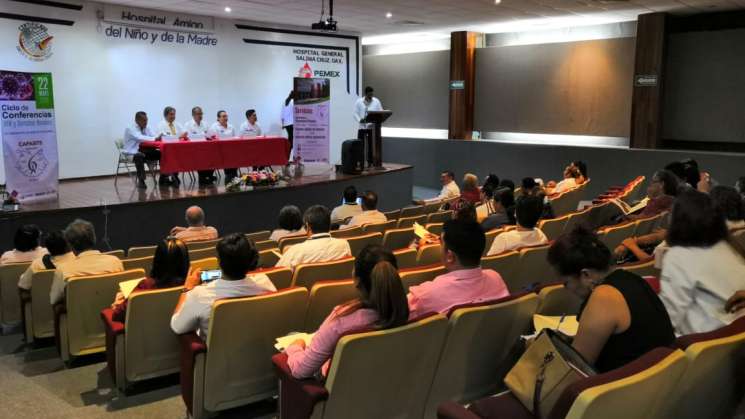 Realiza CAPASITS Salina Cruz conferencia “VIH y Derechos Humanos