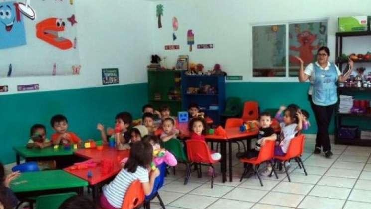 Entrega AMLO 625 mdp para niños y no a estancias infantiles