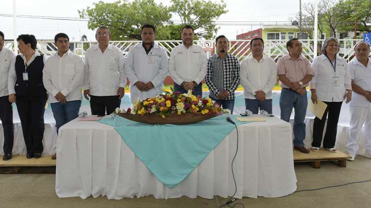 SSO reconoce labor de trabajadores del Hospital de Juchitán