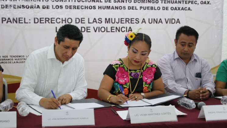 Emprende DDHPO estrategia integral con municipios de Oaxaca