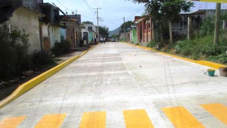  Pavimentaciones en Costa, Istmo, Valles Centrales y Sierra 