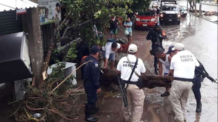  CEPCO y Municipio de Huatulco mantienen operativo por lluvias