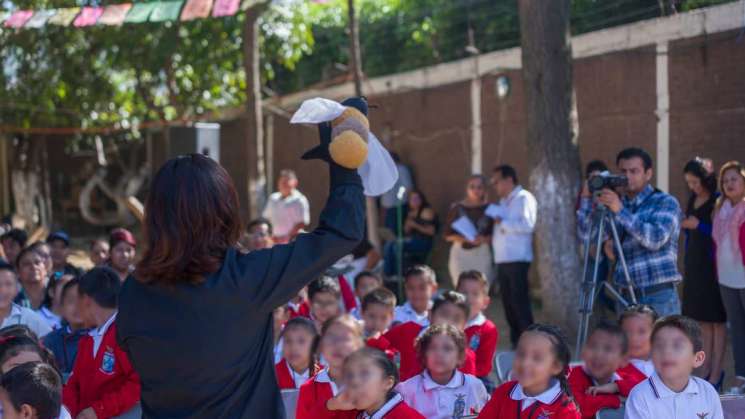 Ambiente escolar sano y seguro es vital para aprendizaje: IEEPO