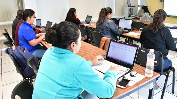 Invitan a docentes a inscribirse al curso virtual Tic Básico