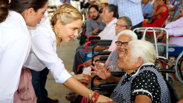 Por nuestras familias oaxaqueñas trabajamos incansablemente: IMM