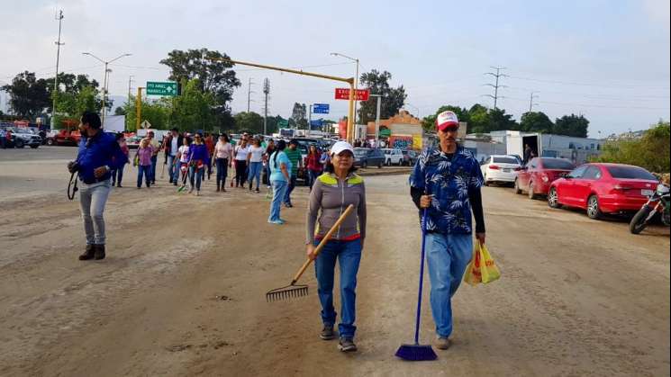 Ciudadanía y Gobierno dignifican Central de Abasto y Rio Atoyac