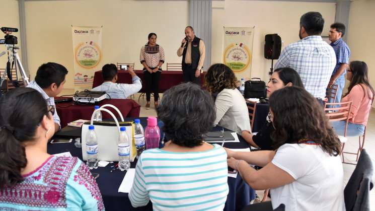 Enseñar y aprender a convivir, pilares de la educación: IEEPO