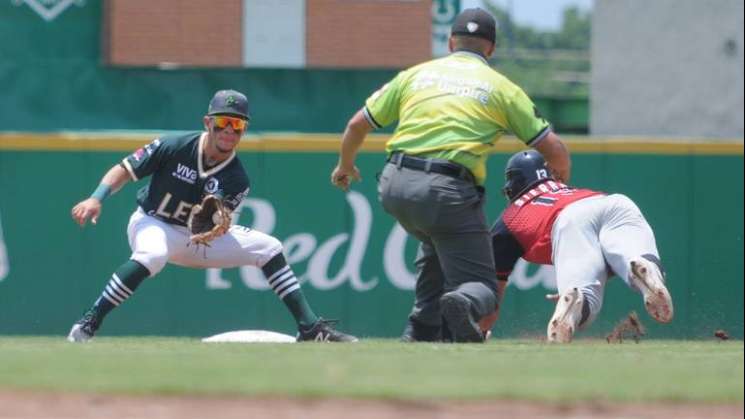 Guerreros de Oaxaca se lleva la serie ante Bravos