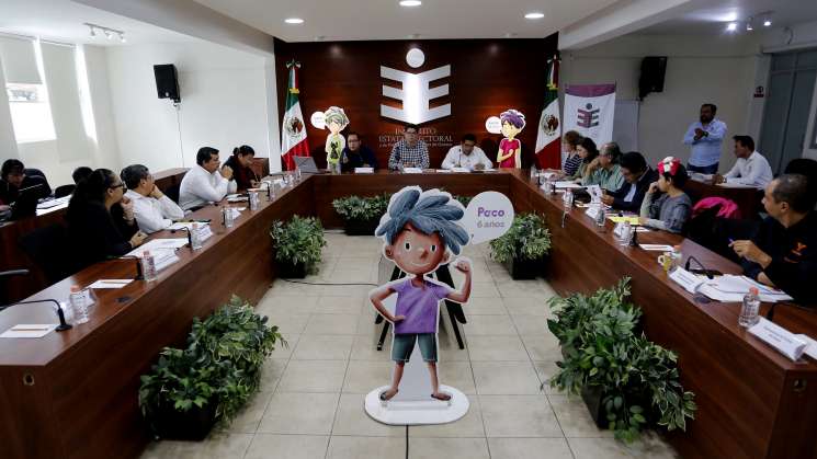  Realizan mesa de análisis 