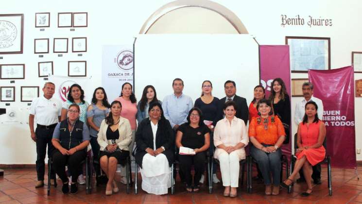 Visibilizan aportación  de las mujeres en la historia de Oaxaca