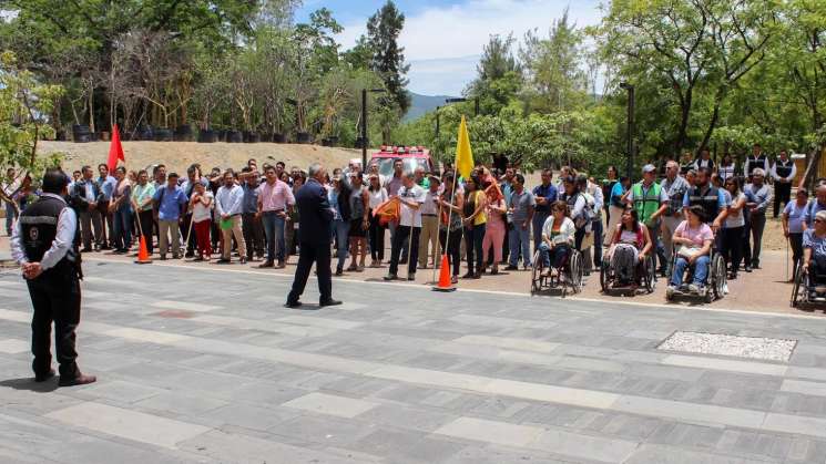 Realizan taller de protección civil a personas con Discapacidad