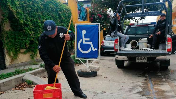 Retiran mostrencos en calles de capital de oaxaca