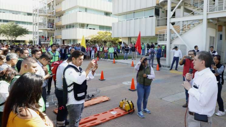 Fomenta Administración, cultura de Protección Civil